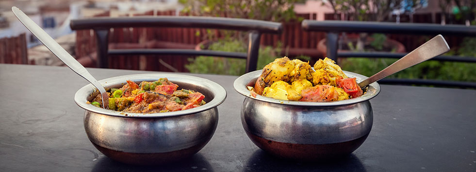 Takeaway curry Cinnamon Spice TN37